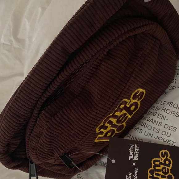 Tim Biebs Fanny pack NWT Justin Bieber x Tim Hortons - Picture 3 of 4